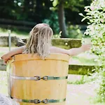 Wyspa - Dom Nad Jeziorem Z Sauna I Jacuzzi * Ciernie