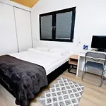 Wyspa - Dom Nad Jeziorem Z Sauna I Jacuzzi Casa vacanze *