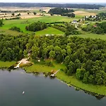 Casa vacanze Wyspa - Dom Nad Jeziorem Z Sauna I Jacuzzi Ciernie