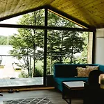 بيت للعطل Wyspa - Dom Nad Jeziorem Z Sauna I Jacuzzi Ciernie