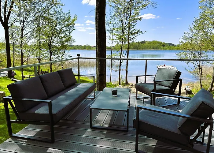 Wyspa - Dom Nad Jeziorem Z Sauna I Jacuzzi Ciernie