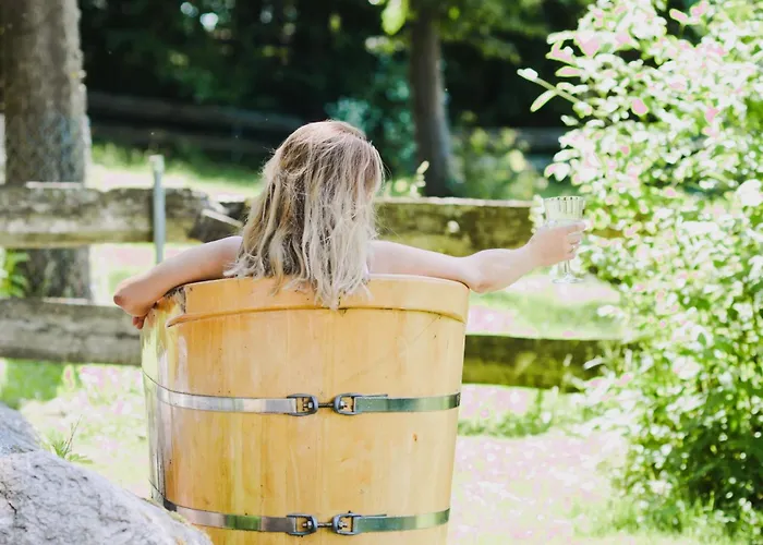 Wyspa - Dom Nad Jeziorem Z Sauna I Jacuzzi * Ciernie