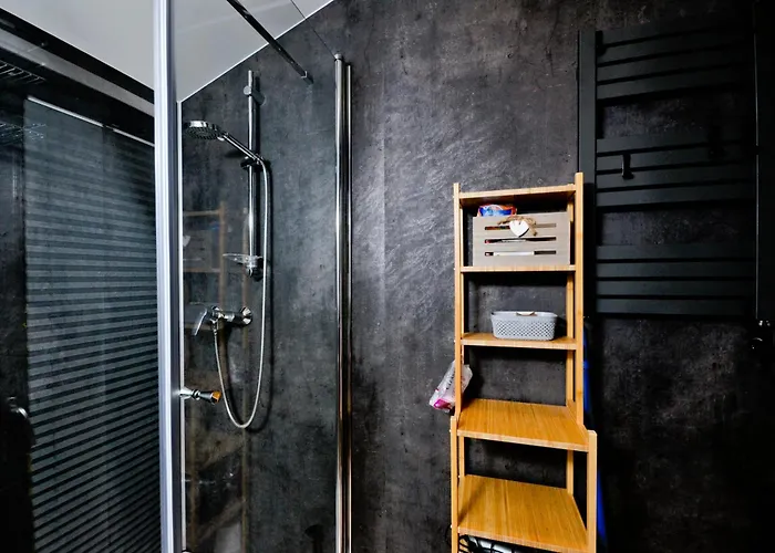 Wyspa - Dom Nad Jeziorem Z Sauna I Jacuzzi Ciernie