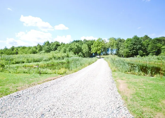 Дом отдыха Wyspa - Dom Nad Jeziorem Z Sauna I Jacuzzi Ciernie